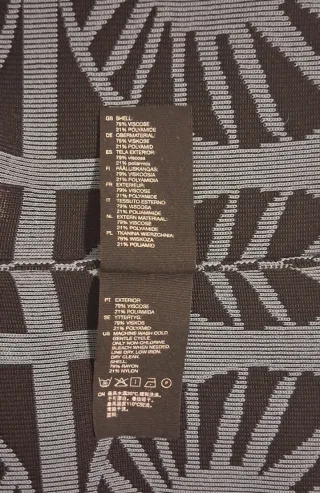 Jersey & Other Stories estampado geométrico