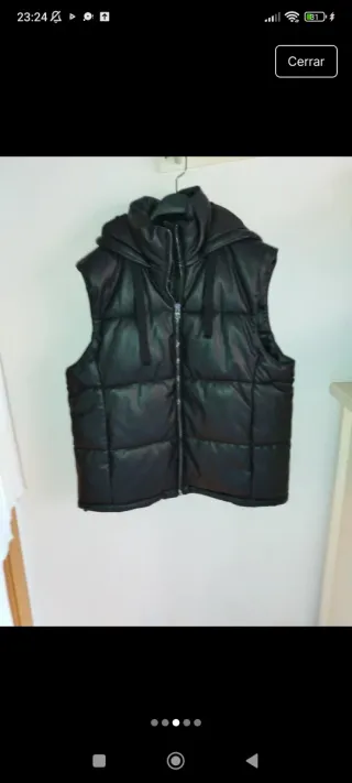 Chaleco negro chico estilo Piel Pull&Bear