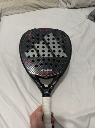 Pala pádel Adidas Metalbone 2026