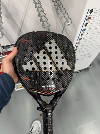 Pala pádel Adidas Metalbone 2026