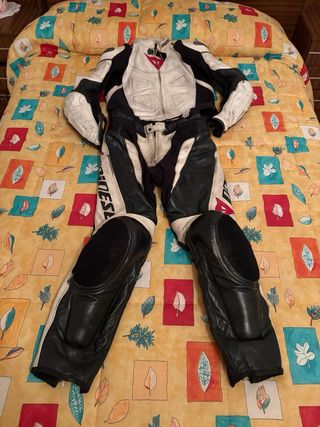 Mono de moto Dainese talla 46