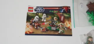 LEGO Star Wars 9489 Endor Rebel Trooper & Imperial