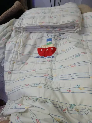 Edredón cuna y chichonera barco