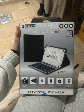 Xiaomi Redmi Pad SE Tablet Con funda de teclado