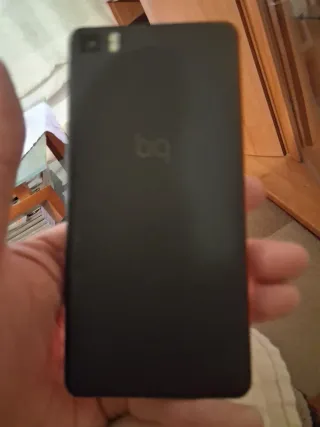 Móvil bq Aquaris M5