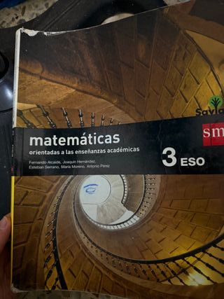 Vendo libros escolares usados:8euro cada uno