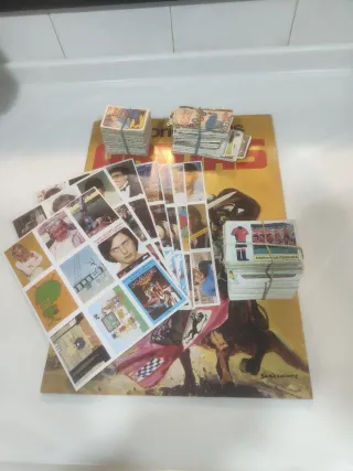 Album armas y Lote de cromos variados