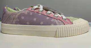 Zapatillas Stradivarius mujer San Valentin