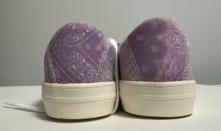 Zapatillas Stradivarius mujer San Valentin