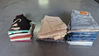 Lote Ropa Hombre: Vaqueros, Piratas, Camisetas