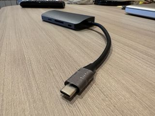 Adaptador USB-C a HDMI/Ethernet