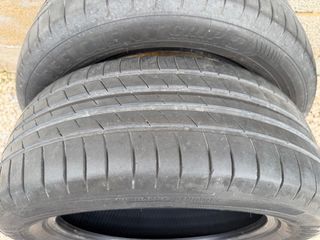 2 Neumáticos Goodyear 225/55/17