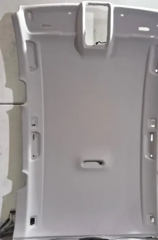 Cambio de techo interior de coche