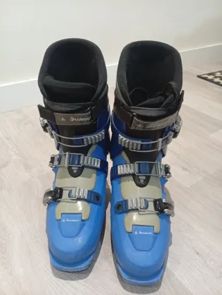 Esquí de travesía. Equipo completo.