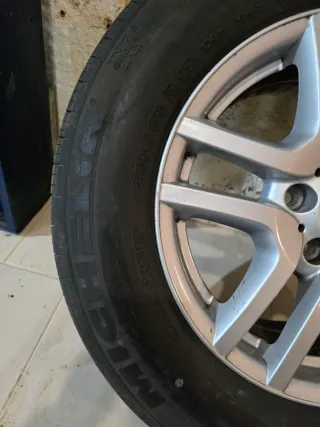 Llanta R17 BMW X5 E53