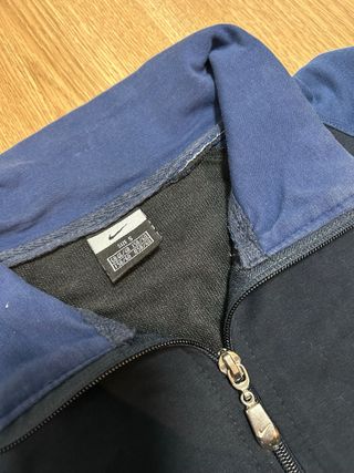 Chaqueta Vintage Nike Negra y Azul