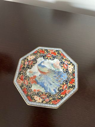 Chávena de café com pires decorado