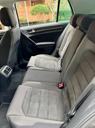 ¡OPORTUNIDAD! VW Golf 2019 Sport R-Line 150CV DSG