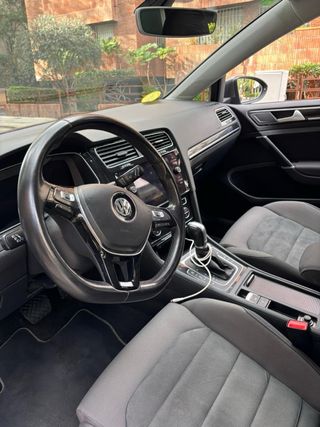¡OPORTUNIDAD! VW Golf 2019 Sport R-Line 150CV DSG