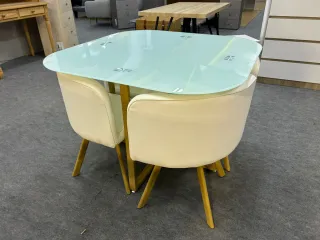 Mesa de cristal y madera diseño