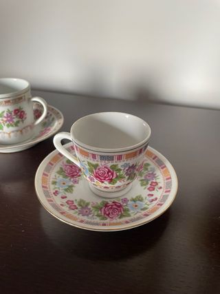 Conjunto 3 chávenas de café com pires