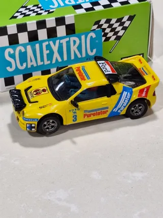 Scalextric Ford RS200 Purolator
