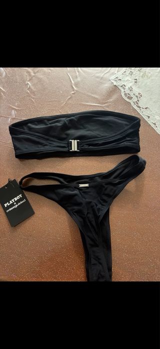 Bikini Playboy nero con coniglietto rosa