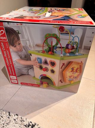 Cubo de actividades Hape Montessori