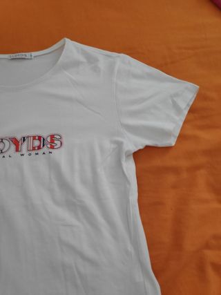 Camiseta Estampada de Lloyd's, El Corte Inglés.