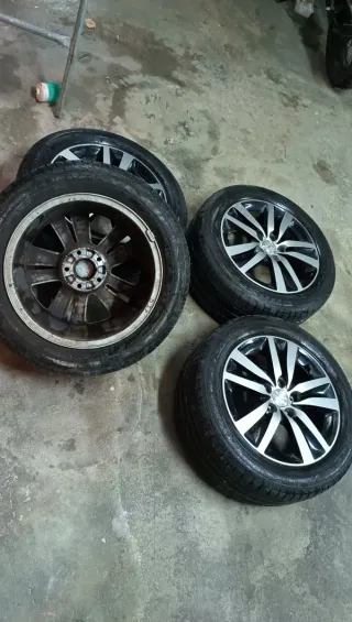Llantas 16 pulgadas  5 tornillos  Peugeot Citroen