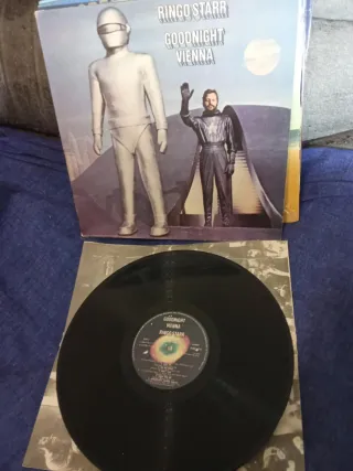 Ringo Starr "Goodnight Vienna" lp vinile