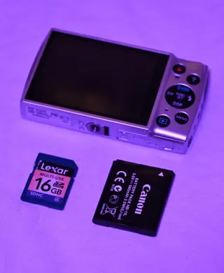 Cámara Canon PowerShot A2600 HD Plata