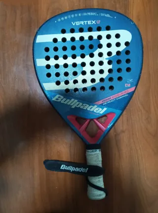 Bullpadel Vertex 03 W - Potencia y Control