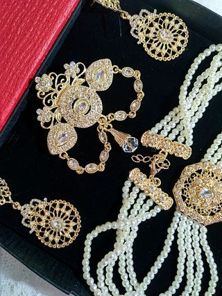 Aderezo Fallera Oro y Perlas