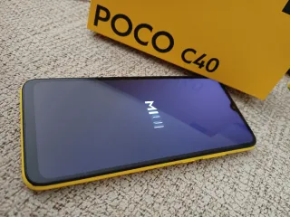 Poco C40 Giallo