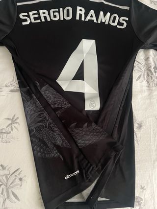 Camiseta Real Madrid Sergio Ramos. Yohi Yamamoto