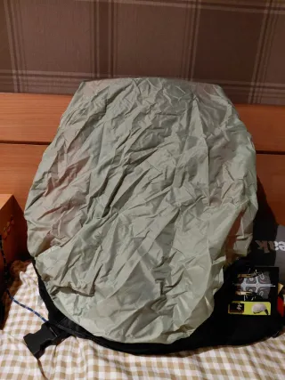 Mochila Quechua Arpenaz 18L Naranja/Negra