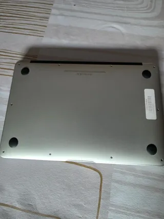 MacBook Air 11 (Mediados 2013)