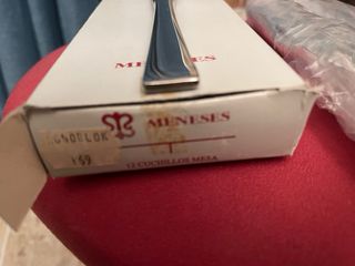 Cubertería MENESES Metal Plateada. Nueva 74 piezas