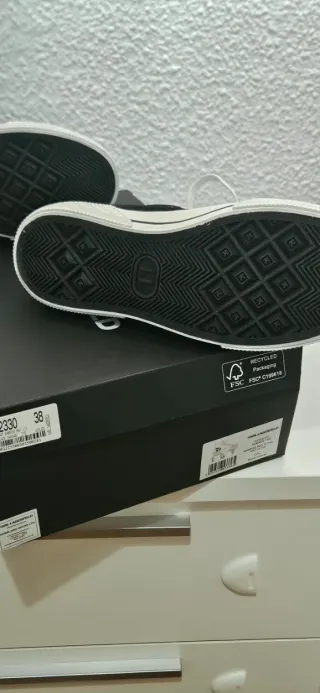 Zapatillas  altas Karl Lagerfeld Negras y Blancas