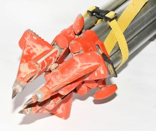 Trípode Topografía y Regla Estación Total