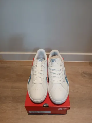 Reebok Blancas y Azules Talla 42
