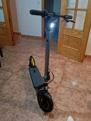 Patinete Eléctrico Cecotec Bongo D30 XL