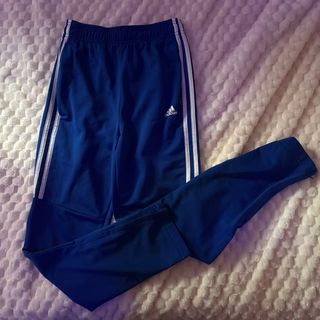 Conjunto deportivo Adidas azul talla S