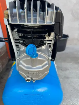 NUEVO Compresor de aire ABAC 50 L hp2