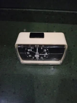 Reloj Despertador Baduf Electrónico