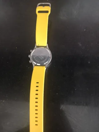 Reloj Pulsar Cronógrafo Amarillo y Plateado