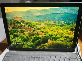 Microsoft Surface Pro 5 Tablet Grigia con Tastiera