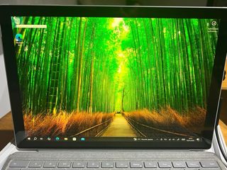 Microsoft Surface Pro 5 Tablet Grigia con Tastiera