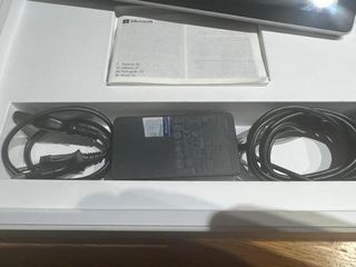 Microsoft Surface Pro 5 Tablet Grigia con Tastiera